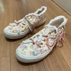 Love Shack Fancy by Superga with ribbon laces. Size 7
